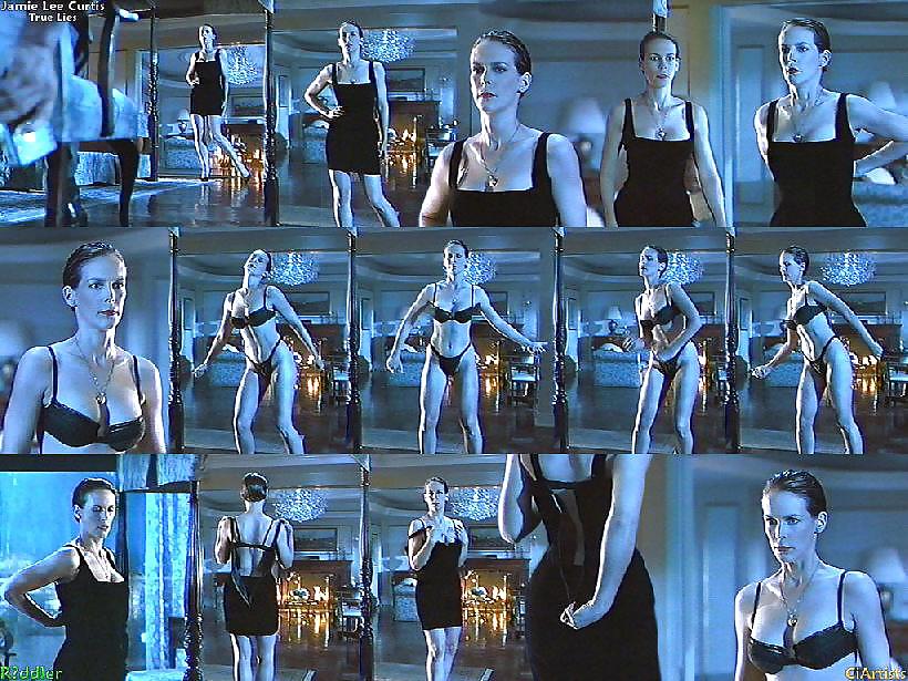 Jamie Lee Curtis In BH Und String #23161530