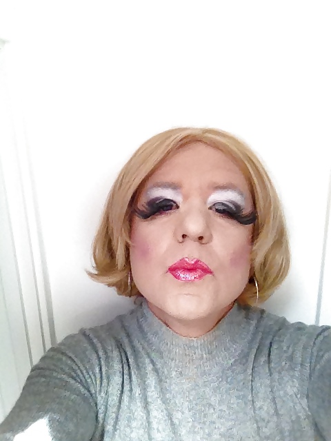 Varias fotos de Laura
 #24772286