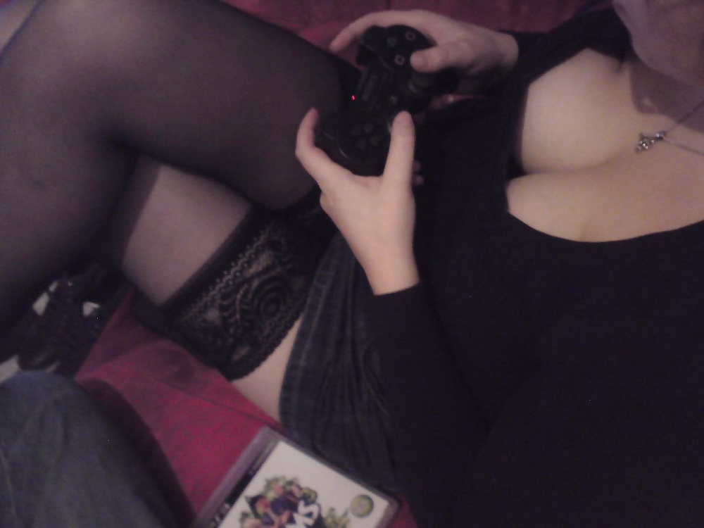 Schlampe sara
 #40022905