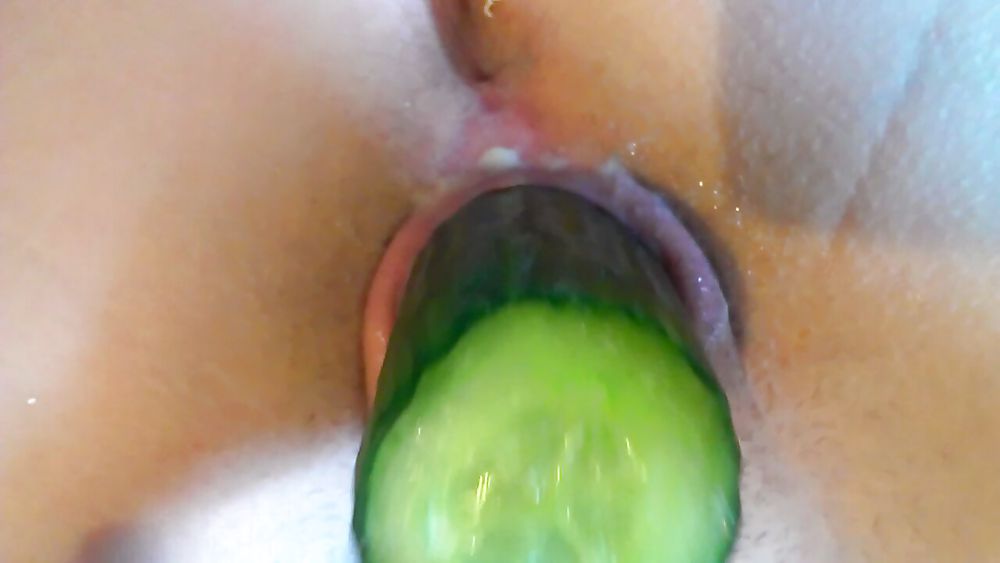 Yo siendo travieso
 #26406670