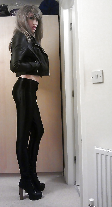 Hot shemales 4 #37244616