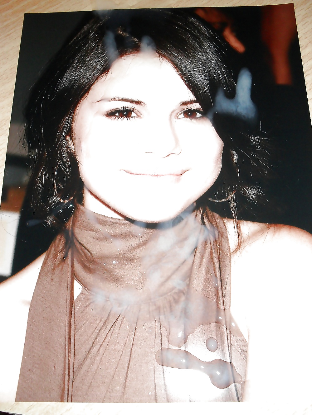 Selena Gomez Cumshot #40659197