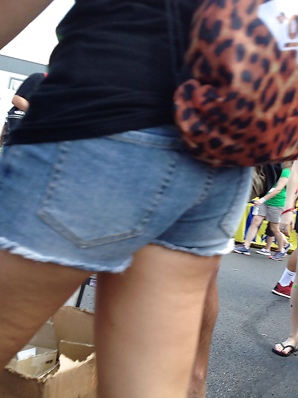 Street Voyeur - Tight Shorts Teen Butts - Warptour #31988764