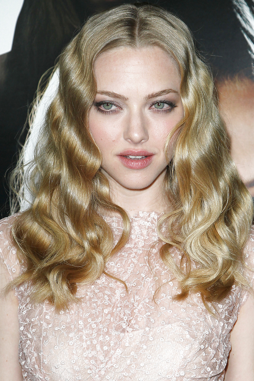 Peu De Mélange Amanda Seyfried #25343231