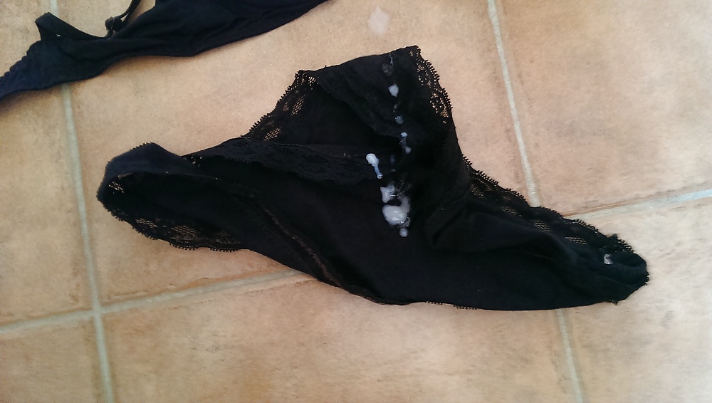 Jerkin en gf pantie
 #25346322