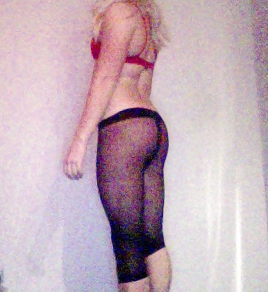 Strumpfhose und bh 
 #32357883