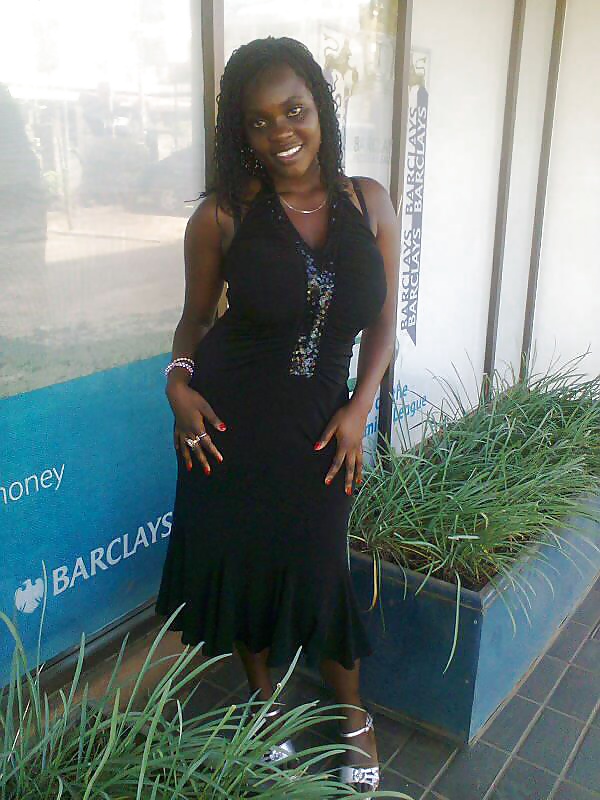 Monique, 20 anni la mia ragazza kenya recente 2
 #40544545
