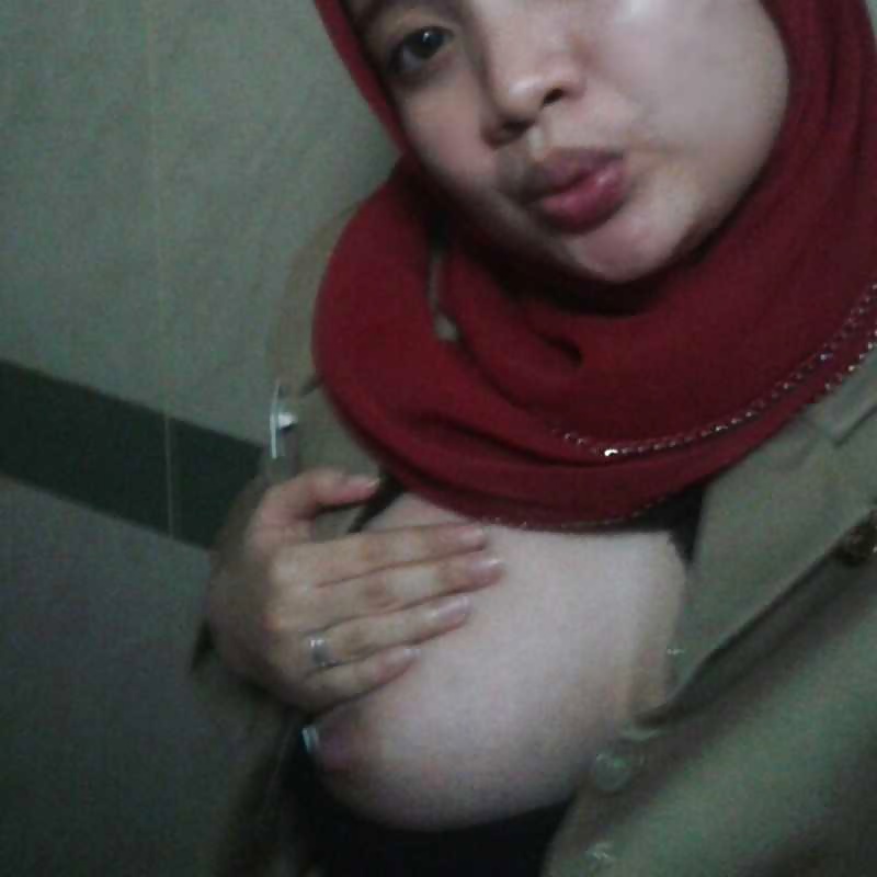 Jilbab ah #33686890