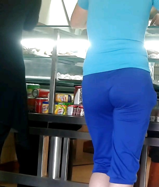 Tuga culona alges
 #34424828