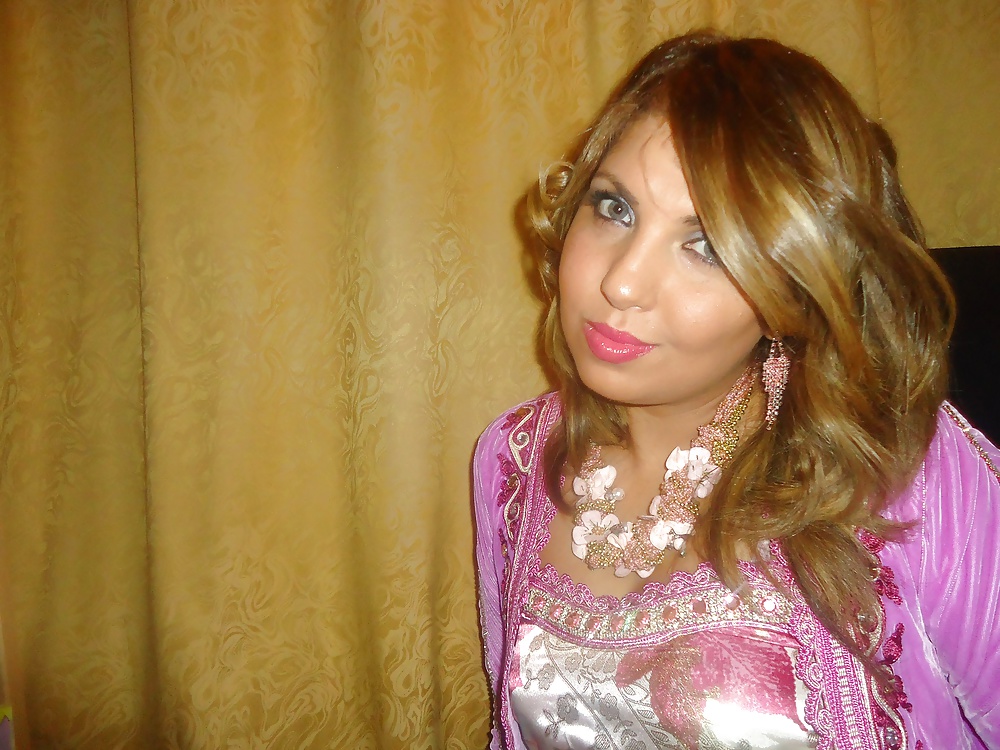 Dina Lyon Algerischen #33409963