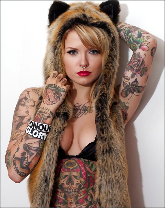 Putillas tatuadas
 #27257454