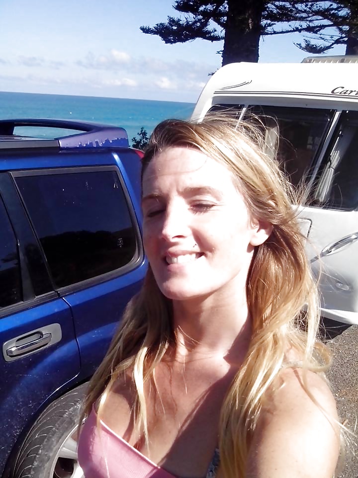 Chicas que me gustaron (tocando mis brazos y gustando mi trasero)
 #29345473