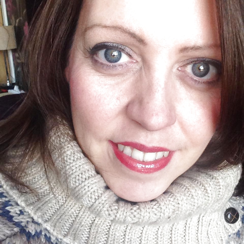 Chicas que me gustaron (tocando mis brazos y gustando mi trasero)
 #29345498