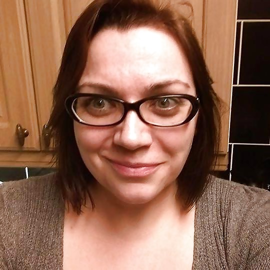 Chicas que me gustaron (tocando mis brazos y gustando mi trasero)
 #29345526