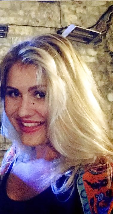 Chicas que me gustaron (tocando mis brazos y gustando mi trasero)
 #29345537