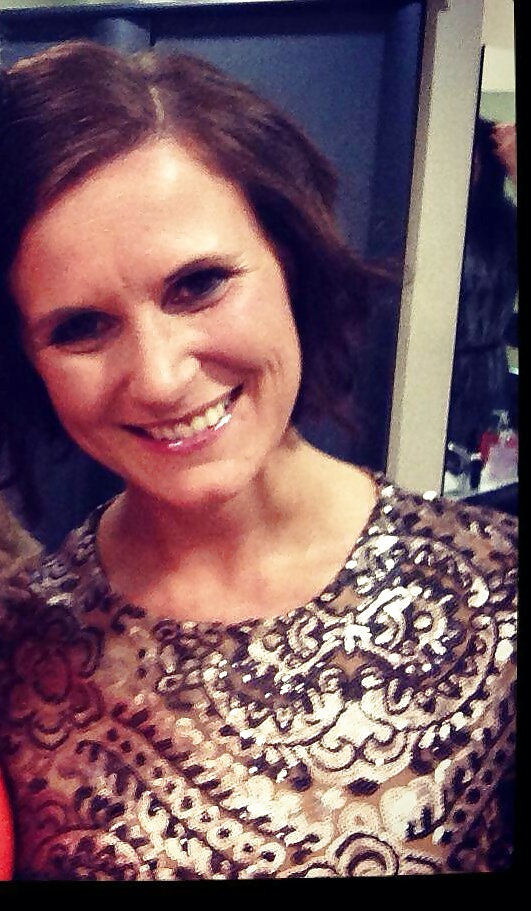 Chicas que me gustaron (tocando mis brazos y gustando mi trasero)
 #29345655