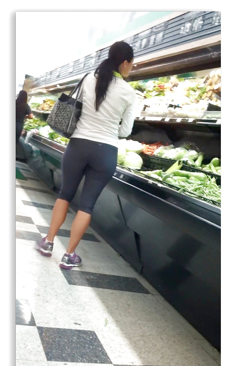 Hot Ass Im Supermarkt #39528651