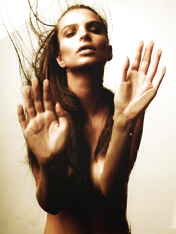 Emily Ratajkowski Mega Collection 3 #39154587