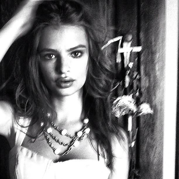 Emily Ratajkowski Mega Collection 3 #39154891