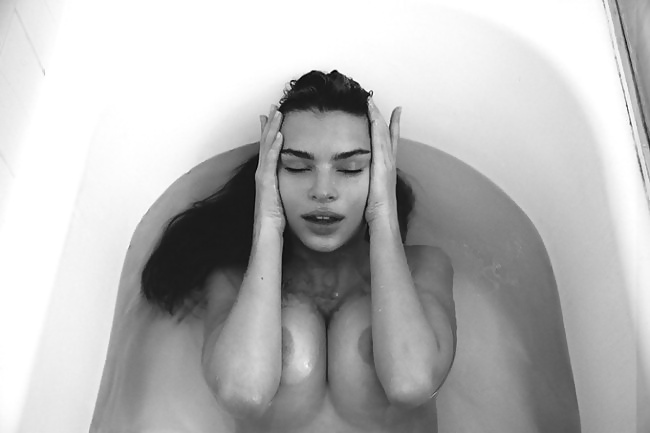 Emily Ratajkowski Mega Collection 3 #39156943