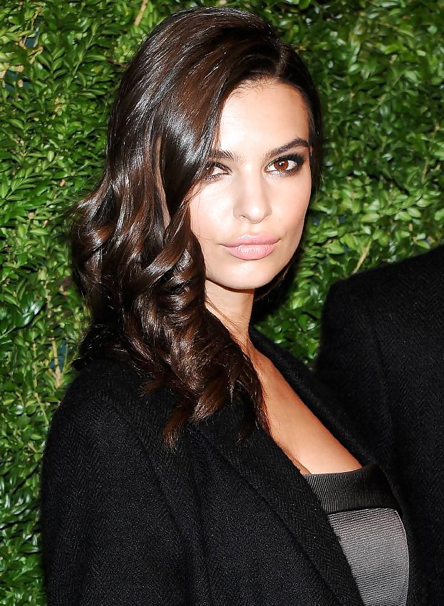 Emily Ratajkowski Mega Collection 3 #39157452