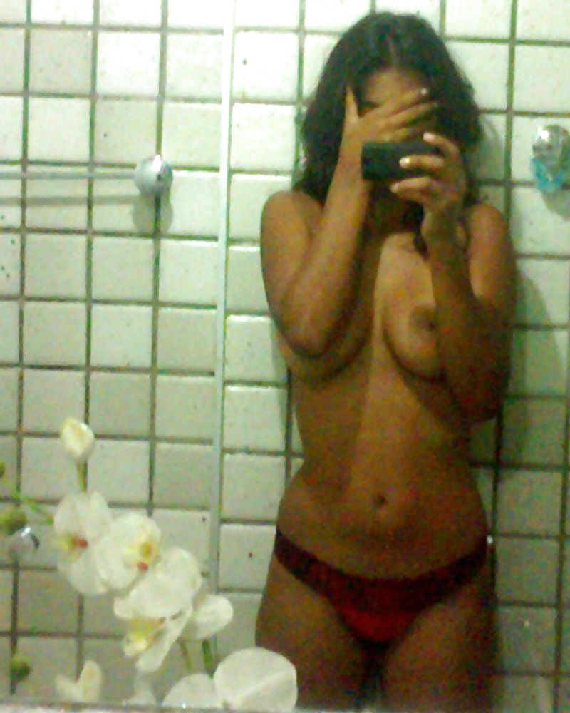 Indian slut showing her boobs and pussy   #29385505