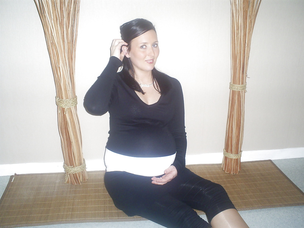 Vanessa b enceinte - pregnant 5
 #33230024