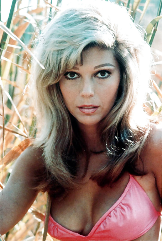 Nancy Sinatra Porn Pictures Xxx Photos Sex Images 1563590 Pictoa 