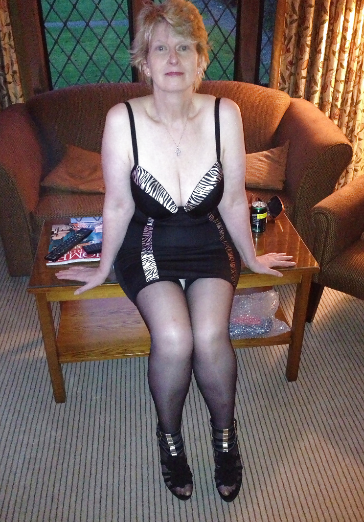 Sexy teaser
 #27973491