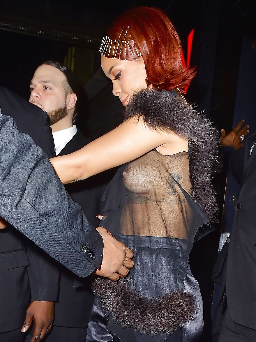 Rihanna
 #32491315