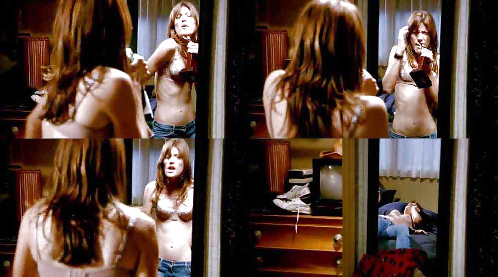 Jennifer Carpenter #33505537