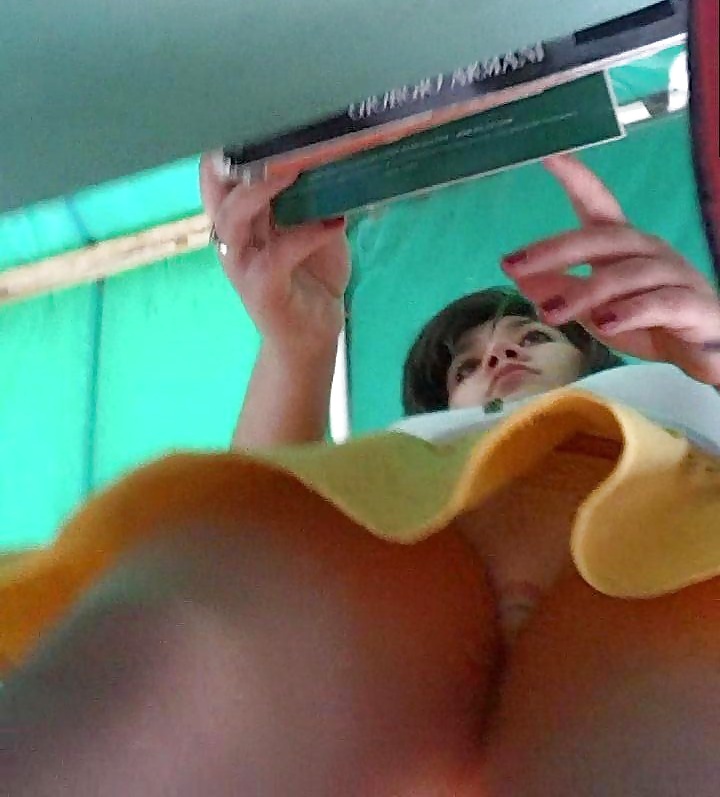 Debajo de la Falda #26442765