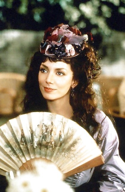 Joanne Whalley #24568378