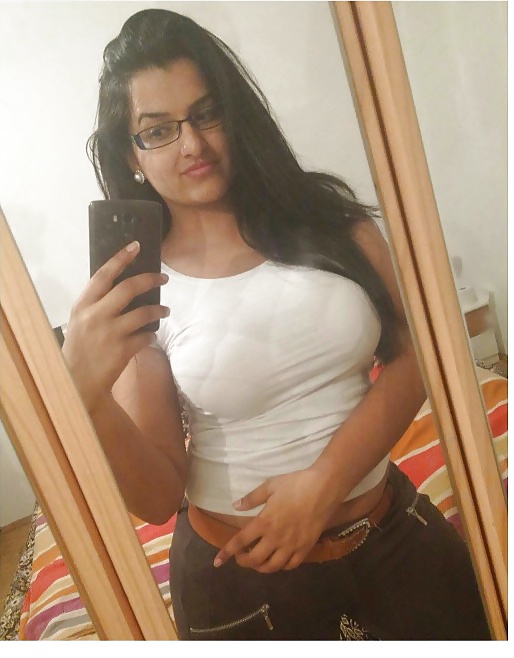 Paki desi slut #39000649