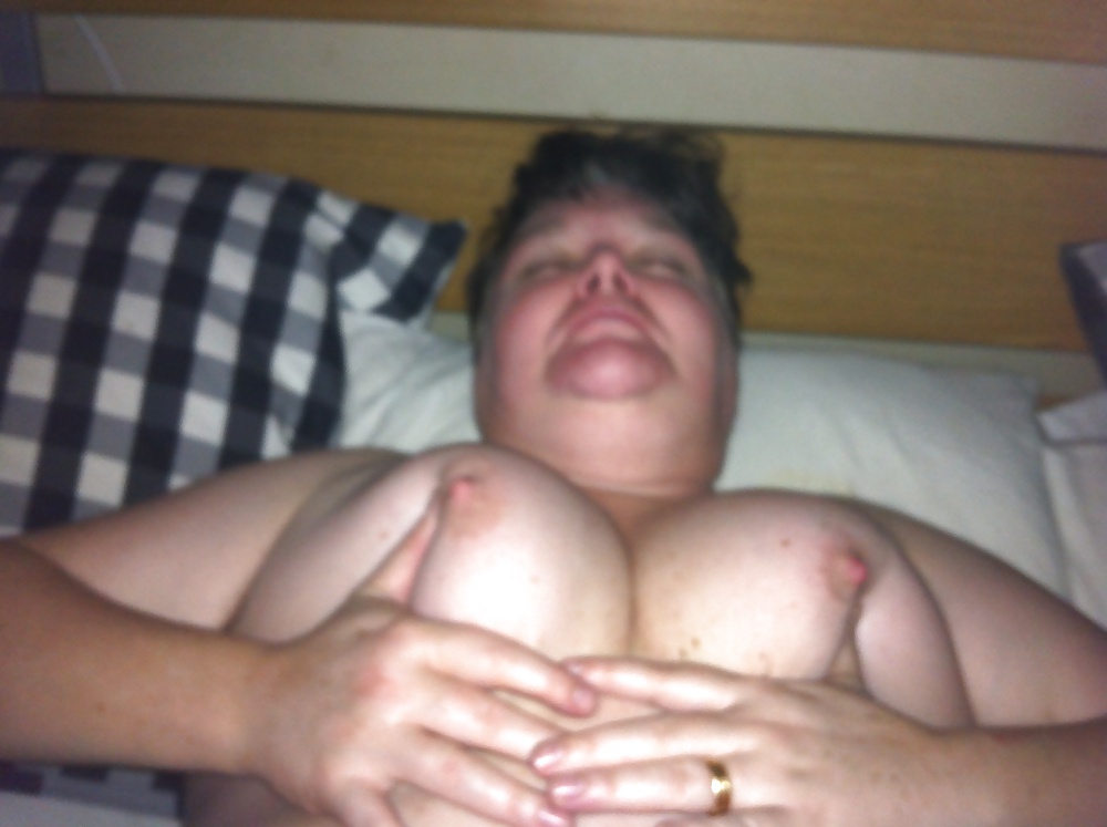 Min fru
 #26979882