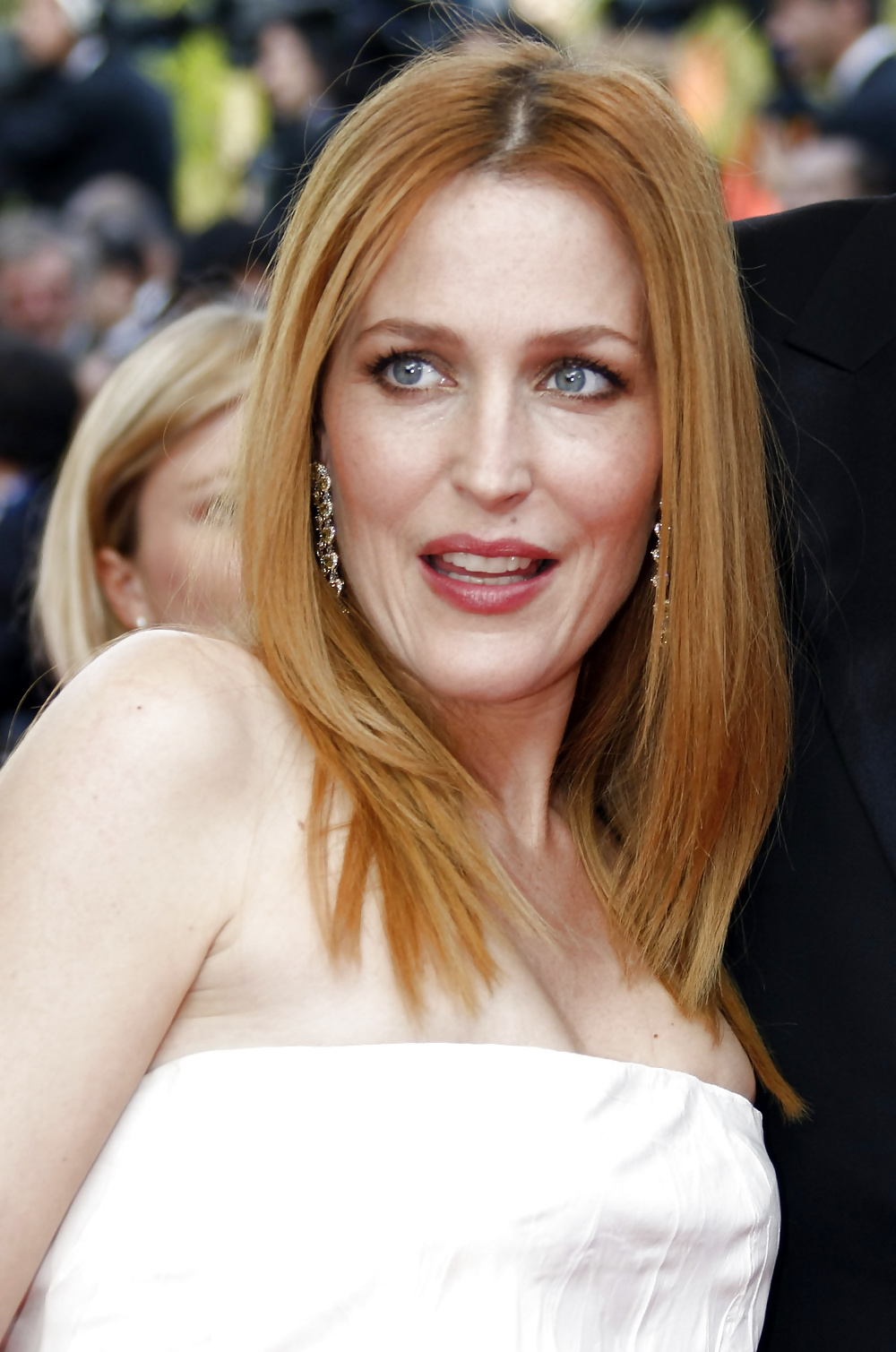 Gillian Anderson #30056389