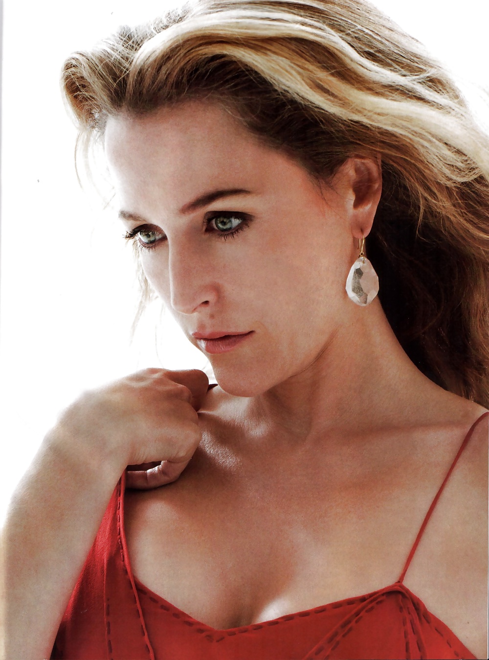 Gillian anderson
 #30056489