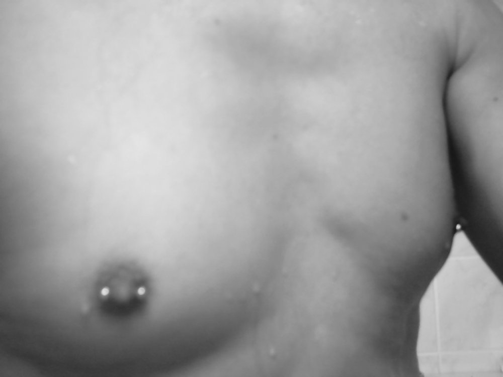 胸のピアス
 #34274314