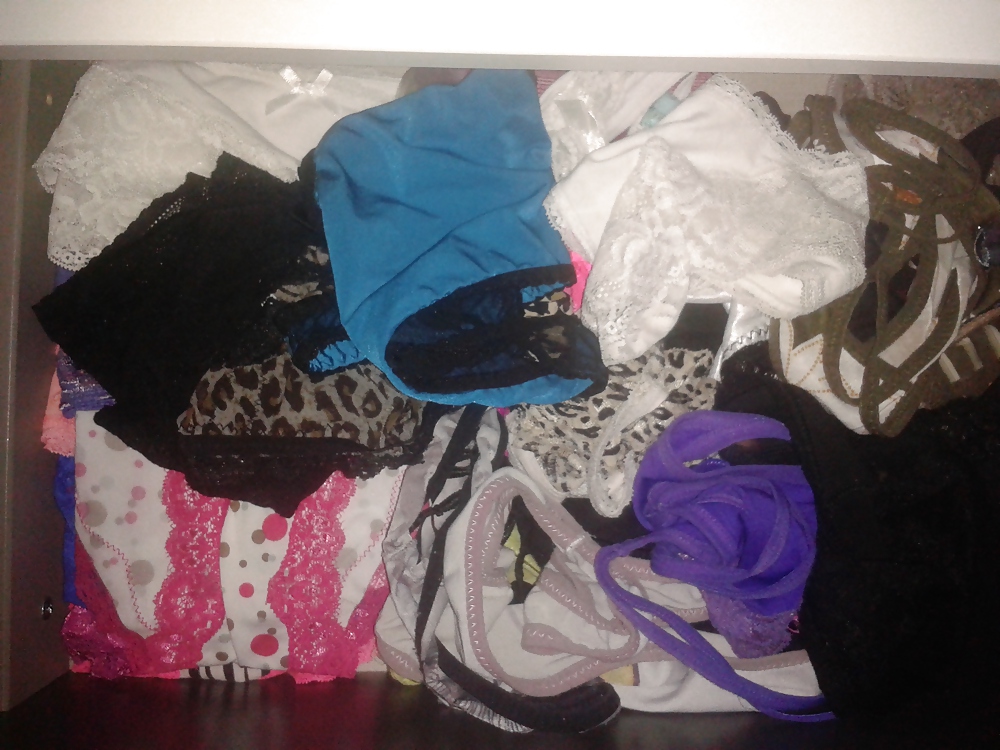 ランジェリー
 #23723607