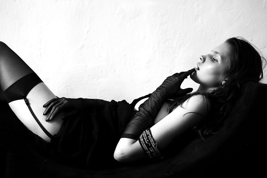 Lingerie et belles femmes ne font qu'un ii
 #27084606