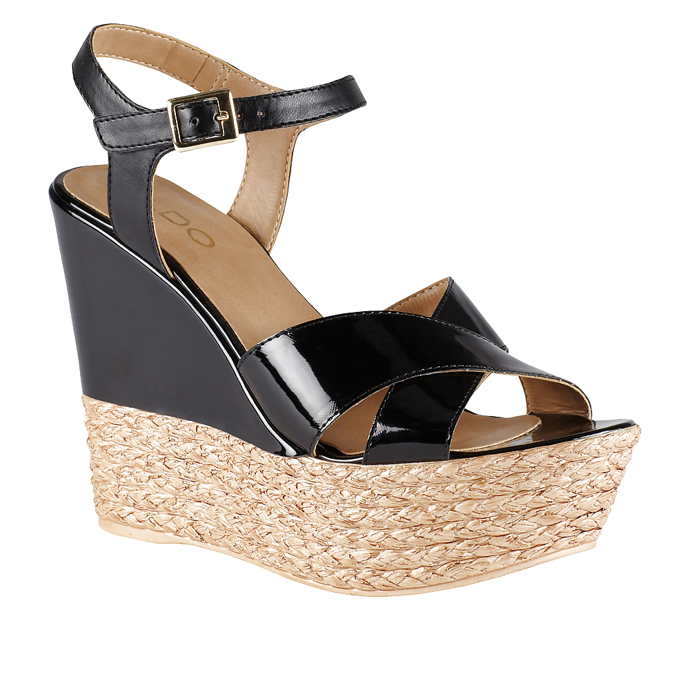 What Heels to buy #34273007
