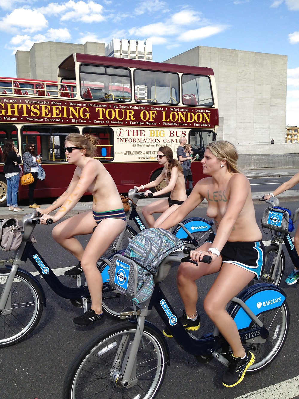 Monde Naked Bike Tour 2 #36527801