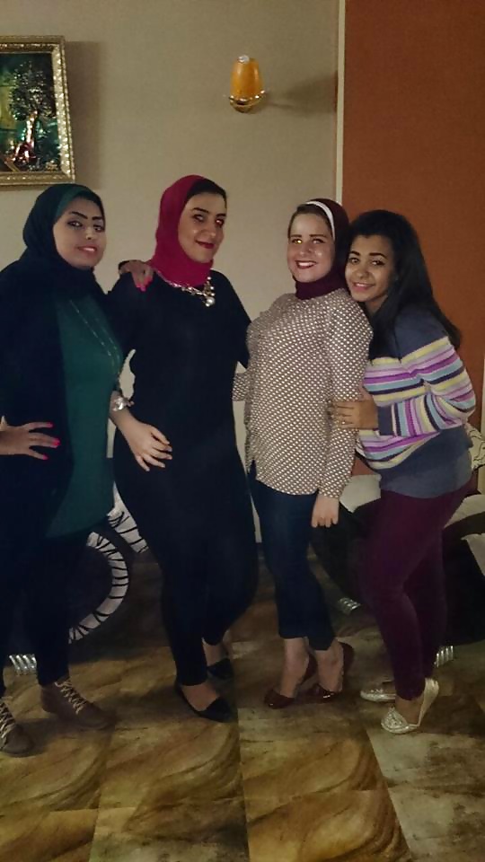Egyptian Big Tits Girls of Alexandria 12 : The Milfs  #31616110