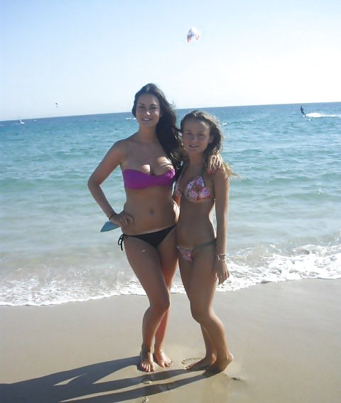 Dos cuties español caliente
 #37182482