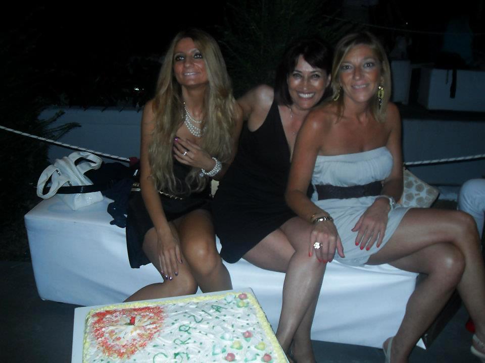 mature sexy 4 a commenter #36354312