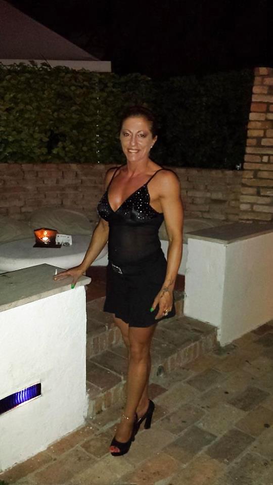 mature sexy 4 a commenter #36354413