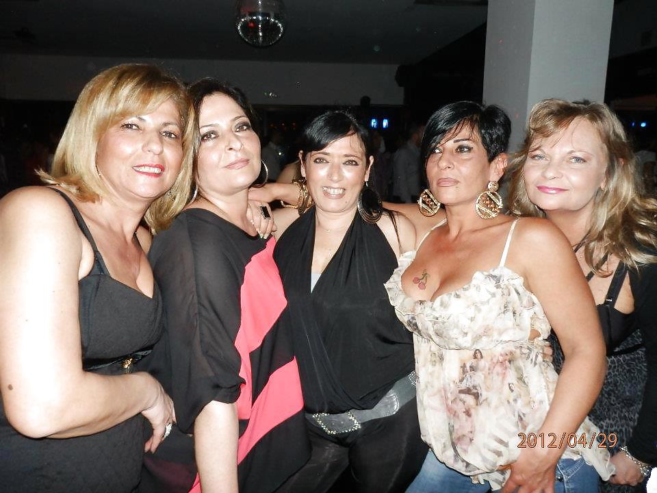 mature sexy 4 a commenter #36354428