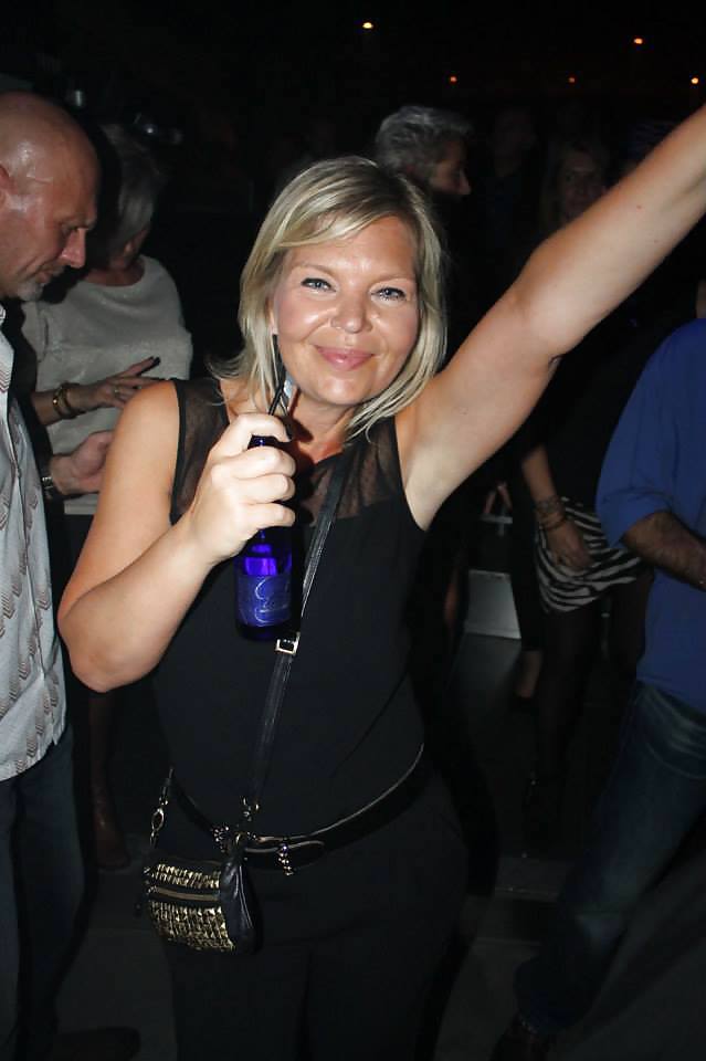 mature sexy 4 a commenter #36354507