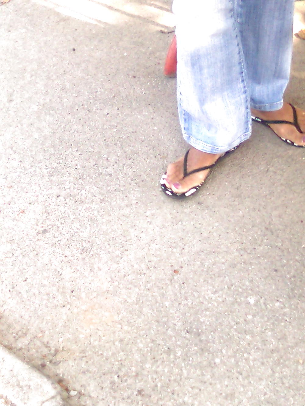 Und Ihr Lieblingskleid Ist Sie Verblasste Blaue Jeans #36736068