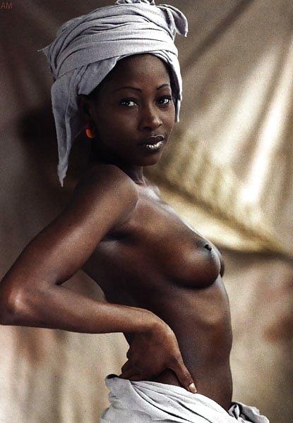 ゴージャスなアフリカ系黒人女性のポートレイト
 #34995423